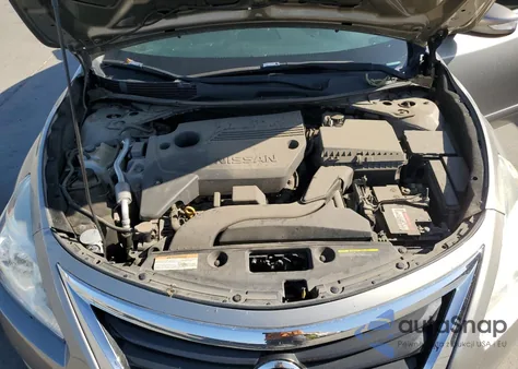 2014 Nissan Altima 2.5 z USA, uszkodzony, nr VIN 1N4AL3AP8EC121413